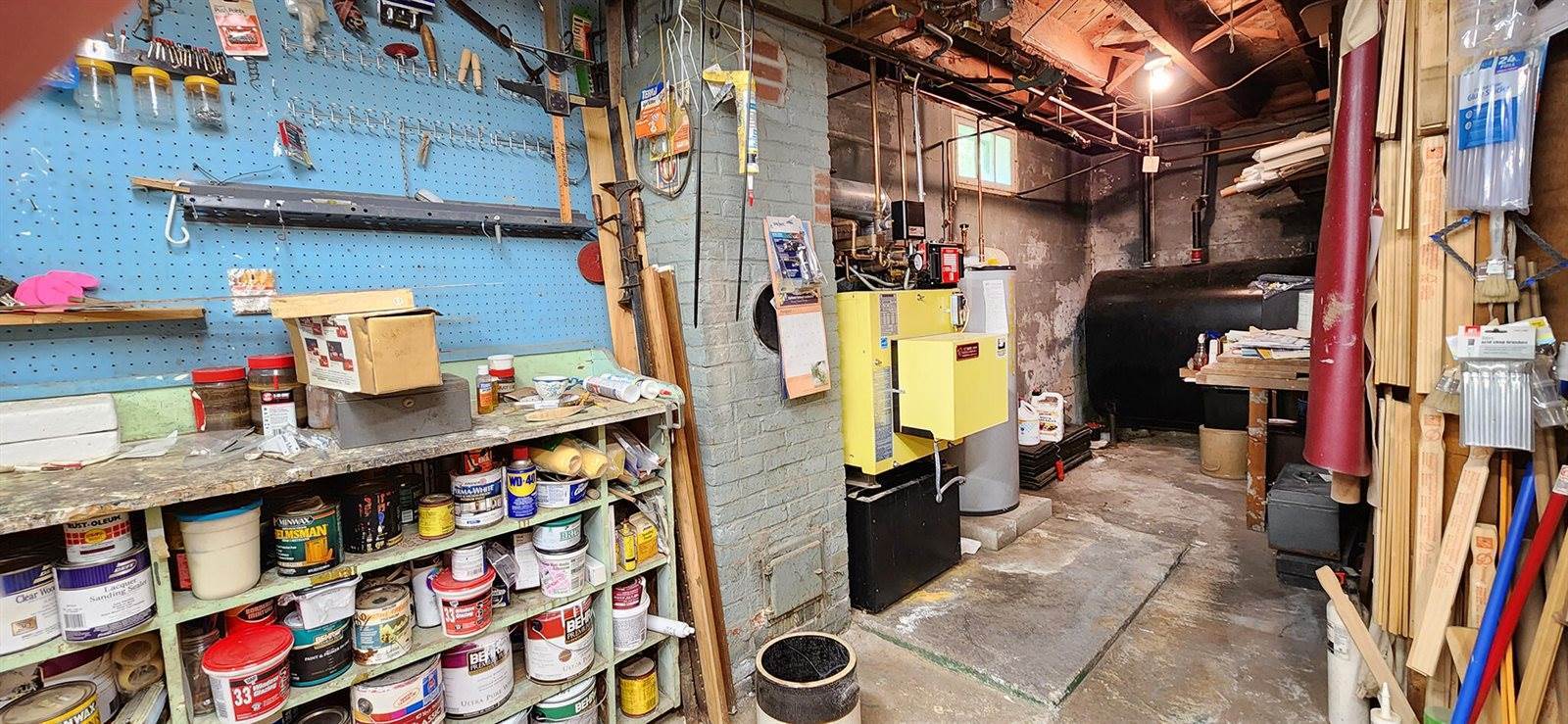 18 Canoe Club Road, Hampden, ME 04444