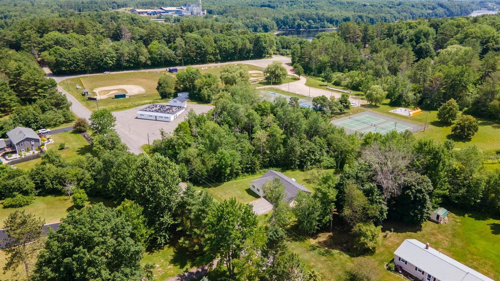 18 Canoe Club Road, Hampden, ME 04444
