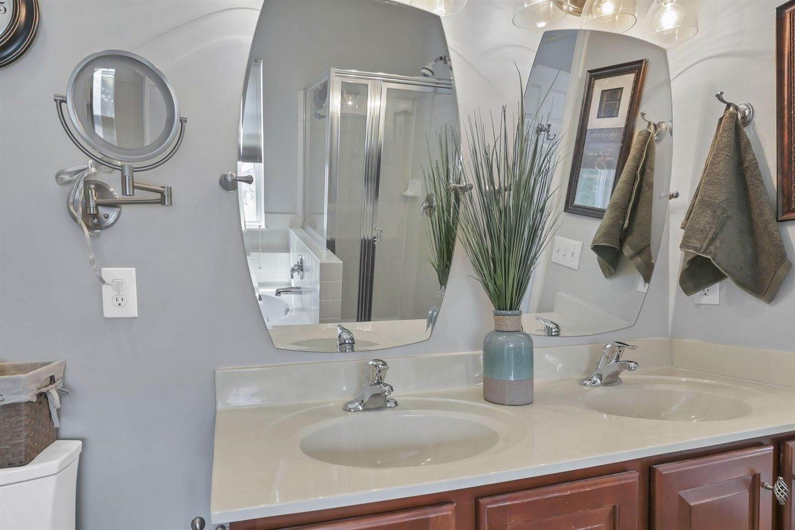 5985 Mcjessy Drive, Westerville, OH 43081