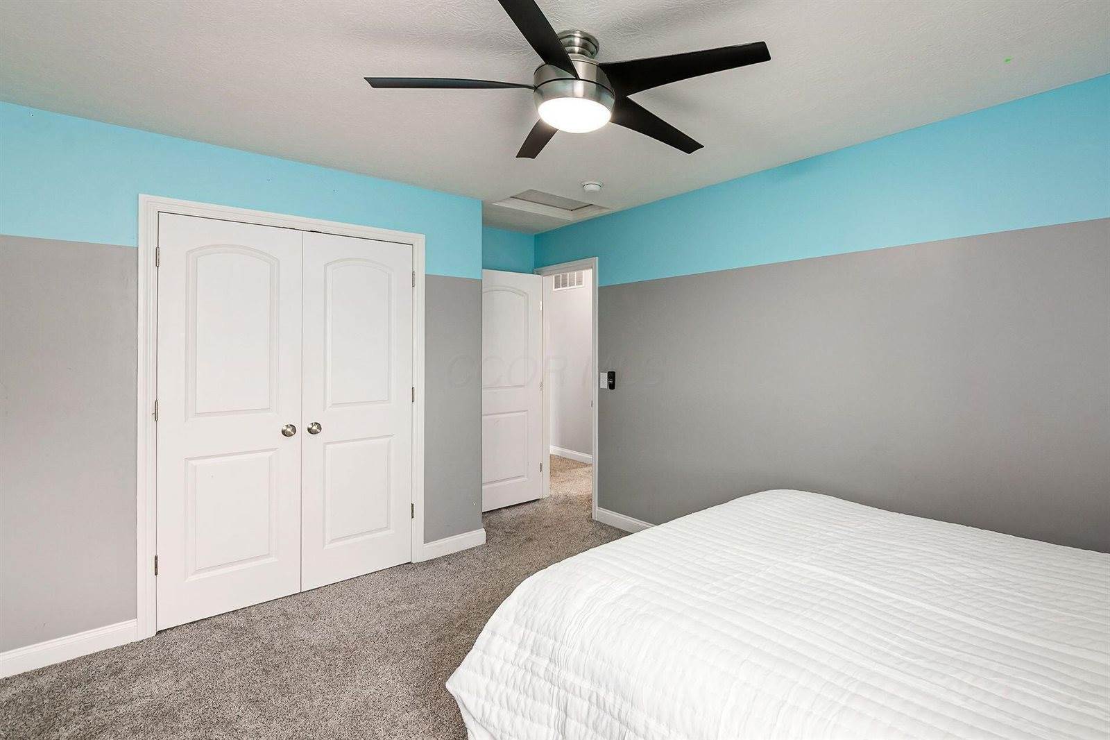 5925 Lakemont Drive, Westerville, OH 43081