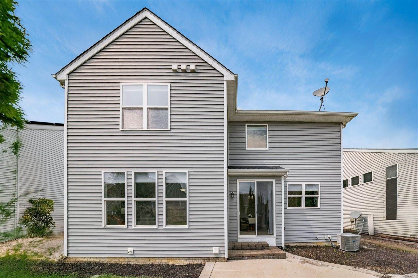 5925 Lakemont Drive, Westerville, OH 43081