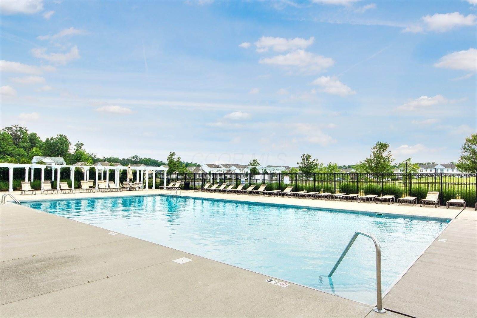 5925 Lakemont Drive, Westerville, OH 43081