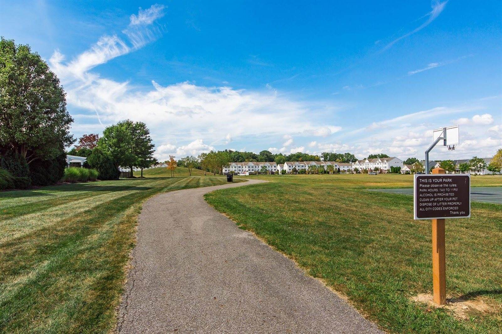 5925 Lakemont Drive, Westerville, OH 43081