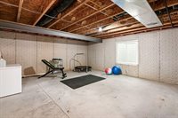 5925 Lakemont Drive, Westerville, OH 43081