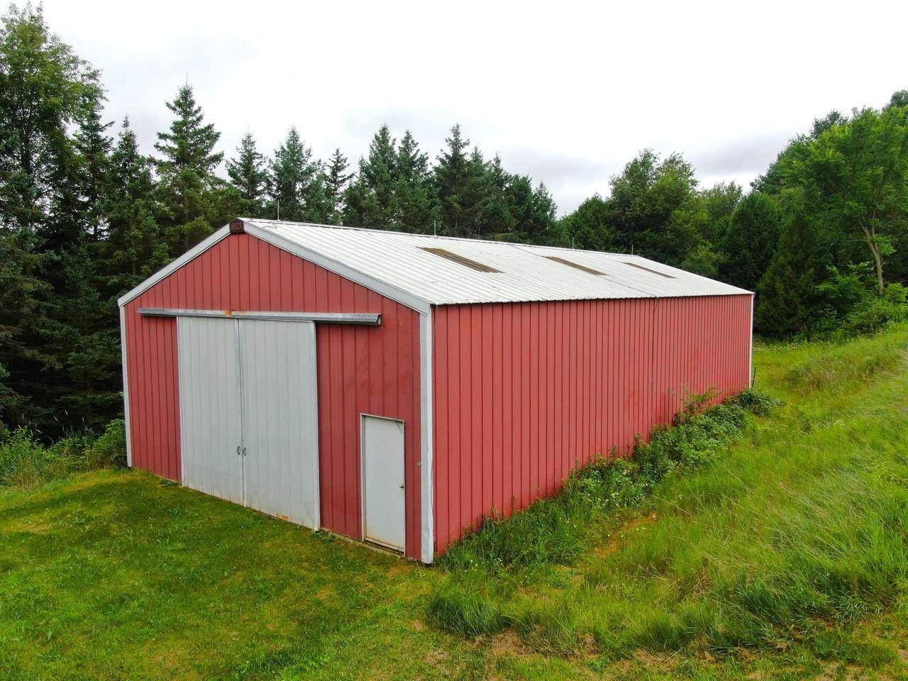 29998 County HWY II, Cazenovia, WI 53924
