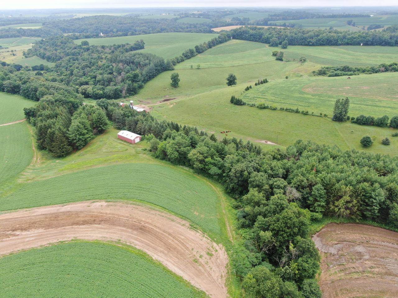 29998 County HWY II, Cazenovia, WI 53924