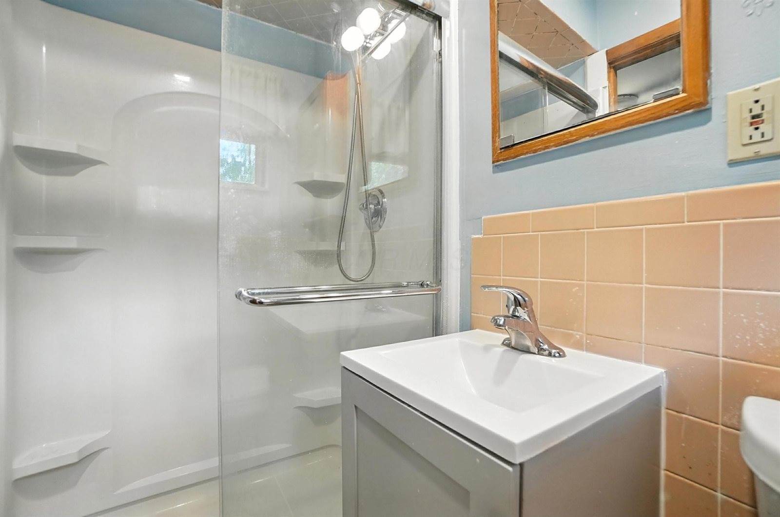 5050 Bixby Road, Groveport, OH 43125