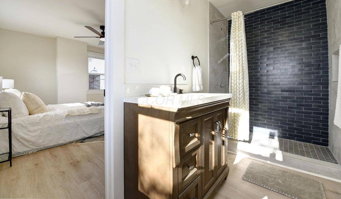 798 East Mithoff Street, Columbus, OH 43206