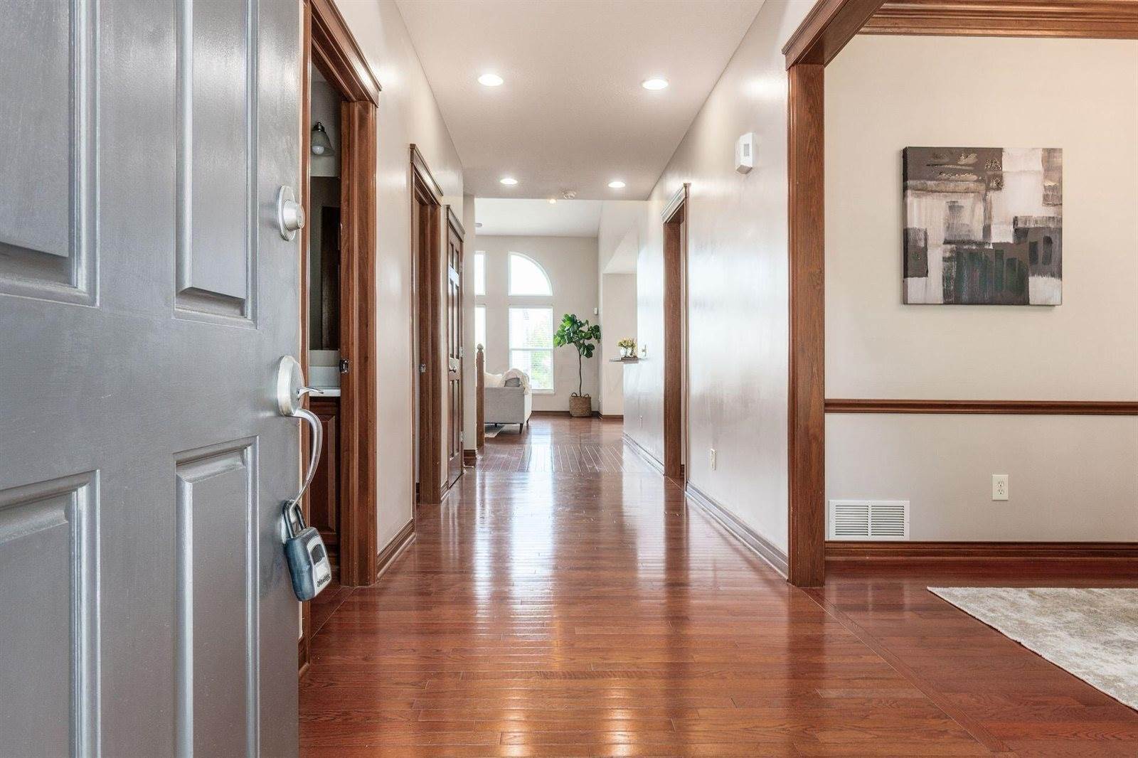 6923 Bishops Crossing Circle, Dublin, OH 43016