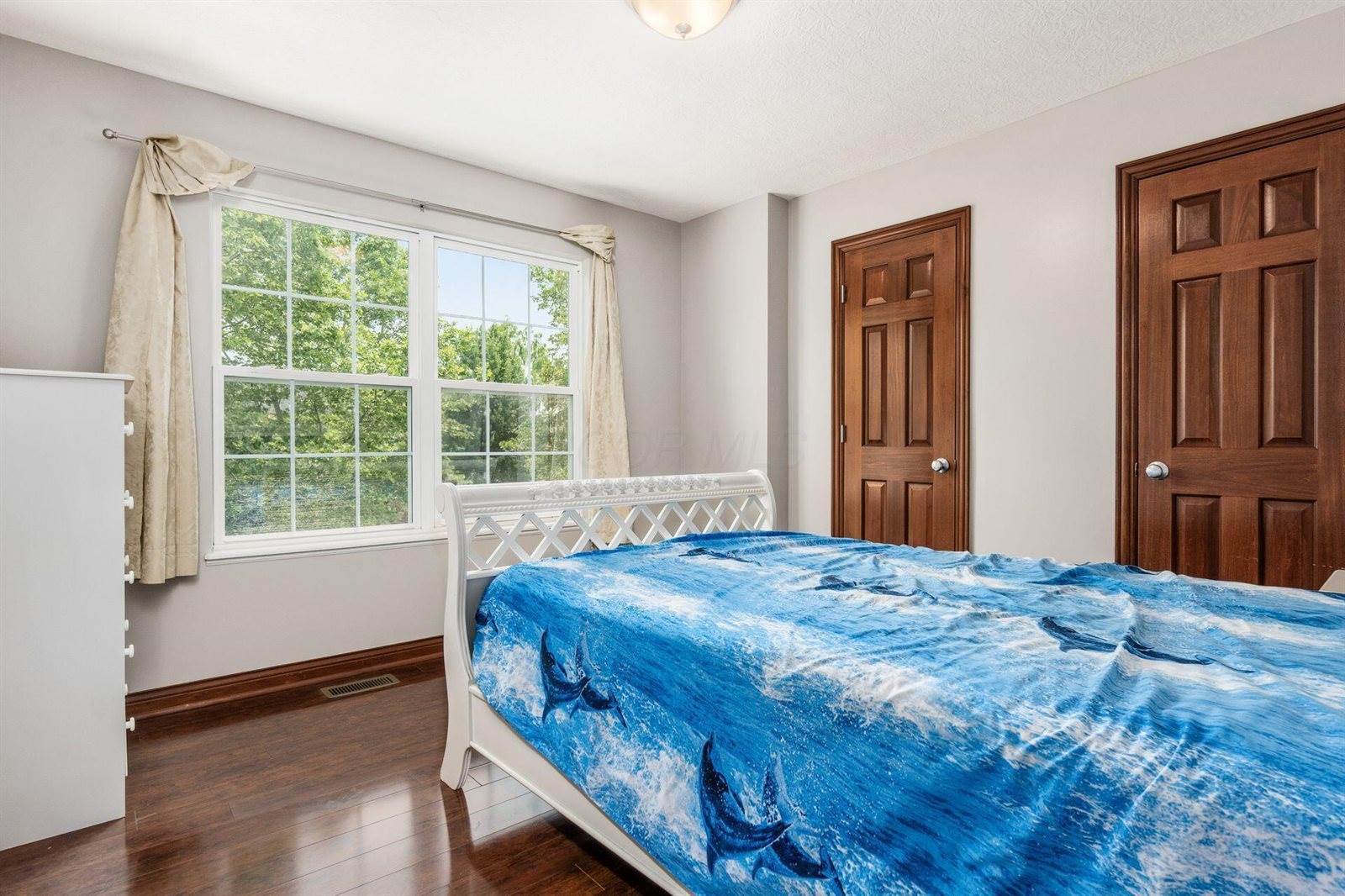 6923 Bishops Crossing Circle, Dublin, OH 43016