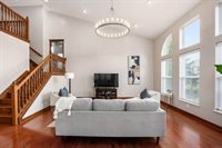 6923 Bishops Crossing Circle, Dublin, OH 43016