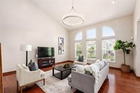 6923 Bishops Crossing Circle, Dublin, OH 43016