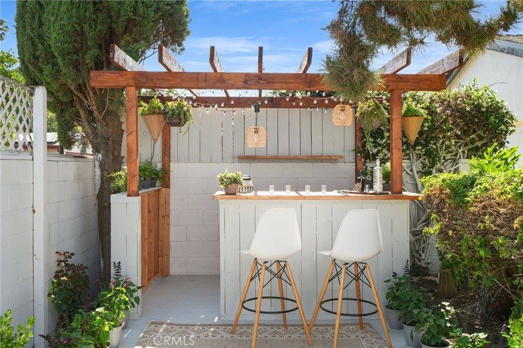 16228 Plummer Street, North Hills, CA 91343