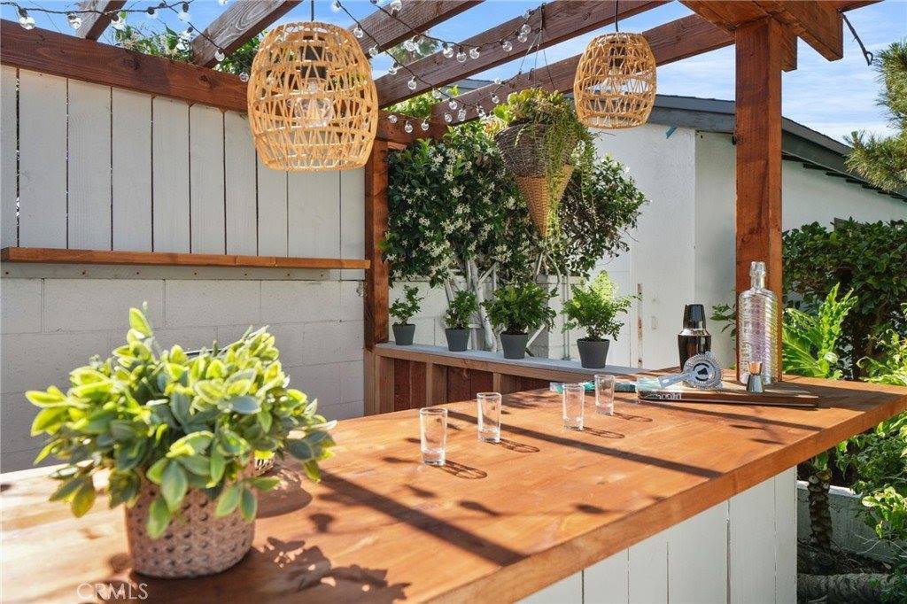 16228 Plummer Street, North Hills, CA 91343