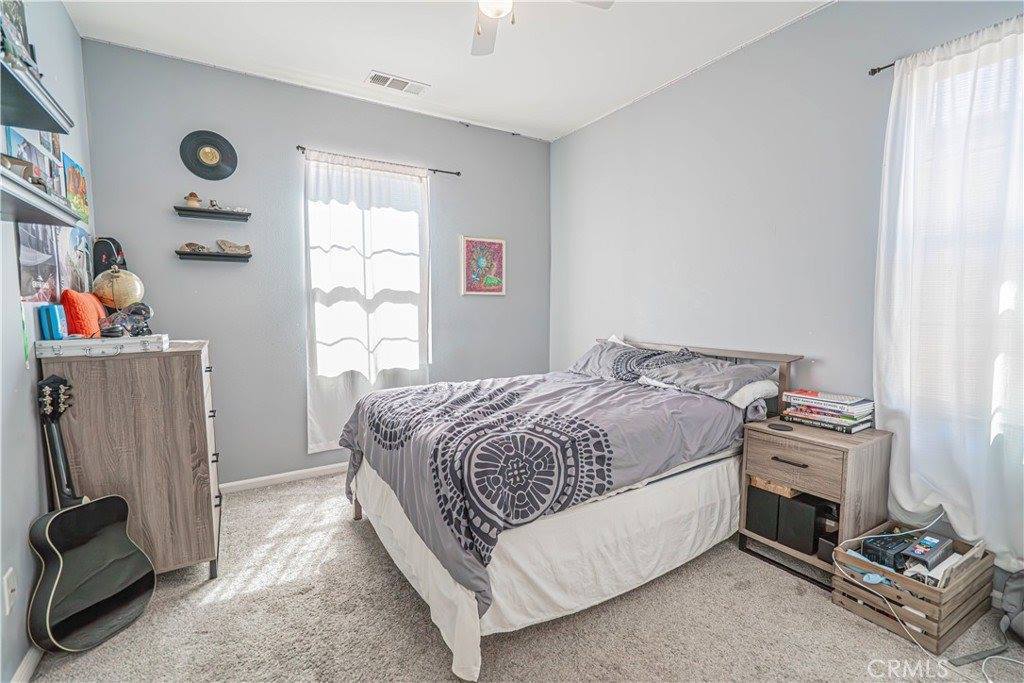 22027 Propello Drive, Saugus, CA 91350