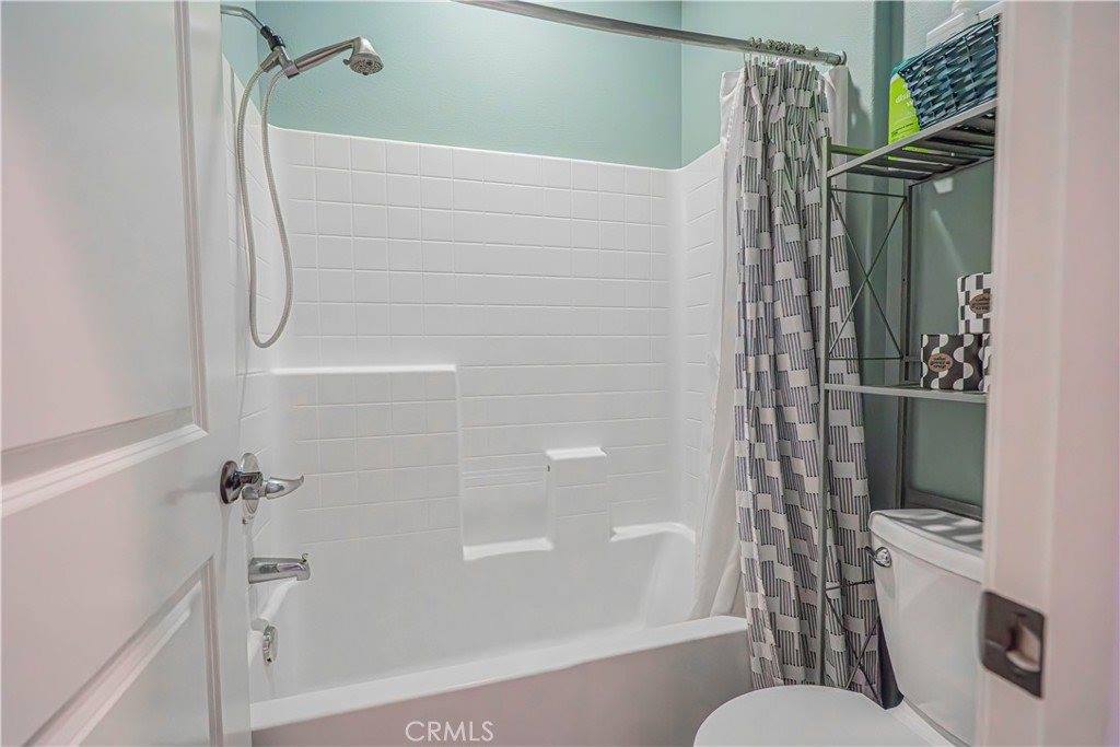 22027 Propello Drive, Saugus, CA 91350