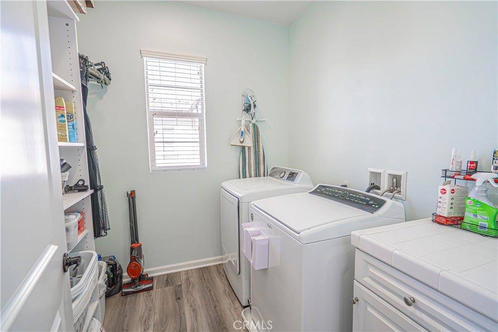 22027 Propello Drive, Saugus, CA 91350