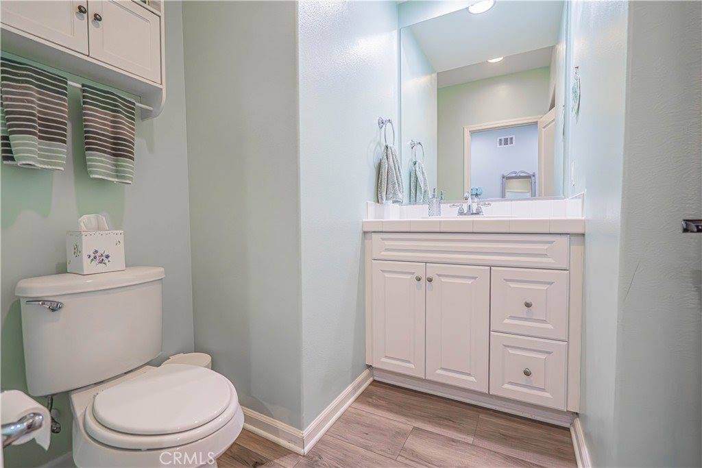 22027 Propello Drive, Saugus, CA 91350