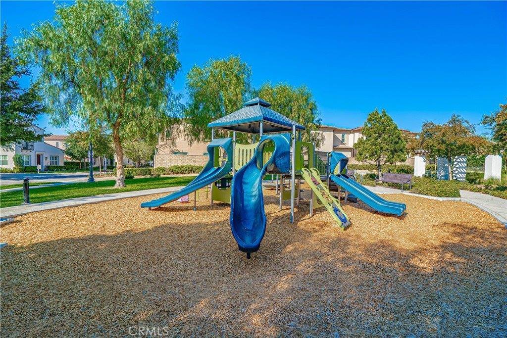 22027 Propello Drive, Saugus, CA 91350