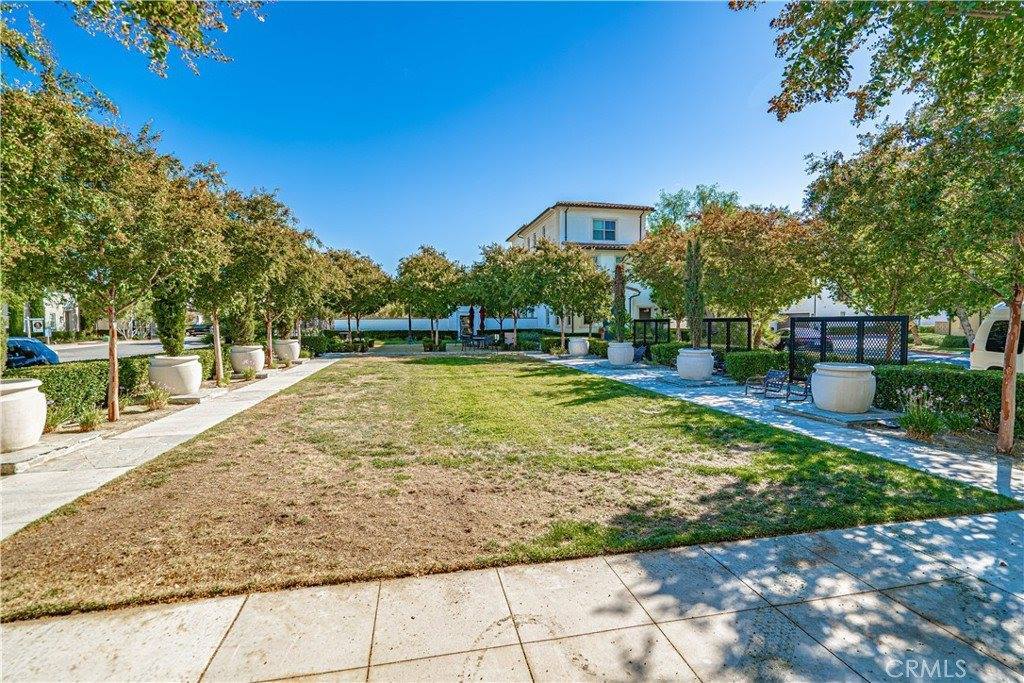 22027 Propello Drive, Saugus, CA 91350