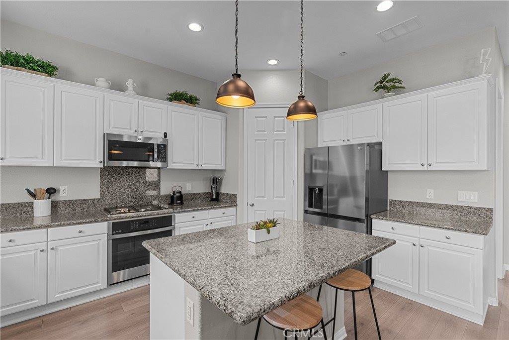 27422 Pioneer Court, Valencia, CA 91381