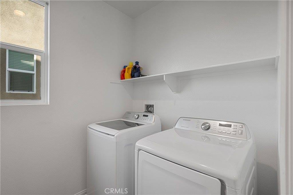 27422 Pioneer Court, Valencia, CA 91381