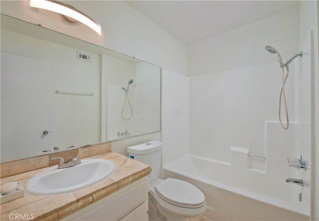 18820 Mandan Street, Canyon Country, CA 91351