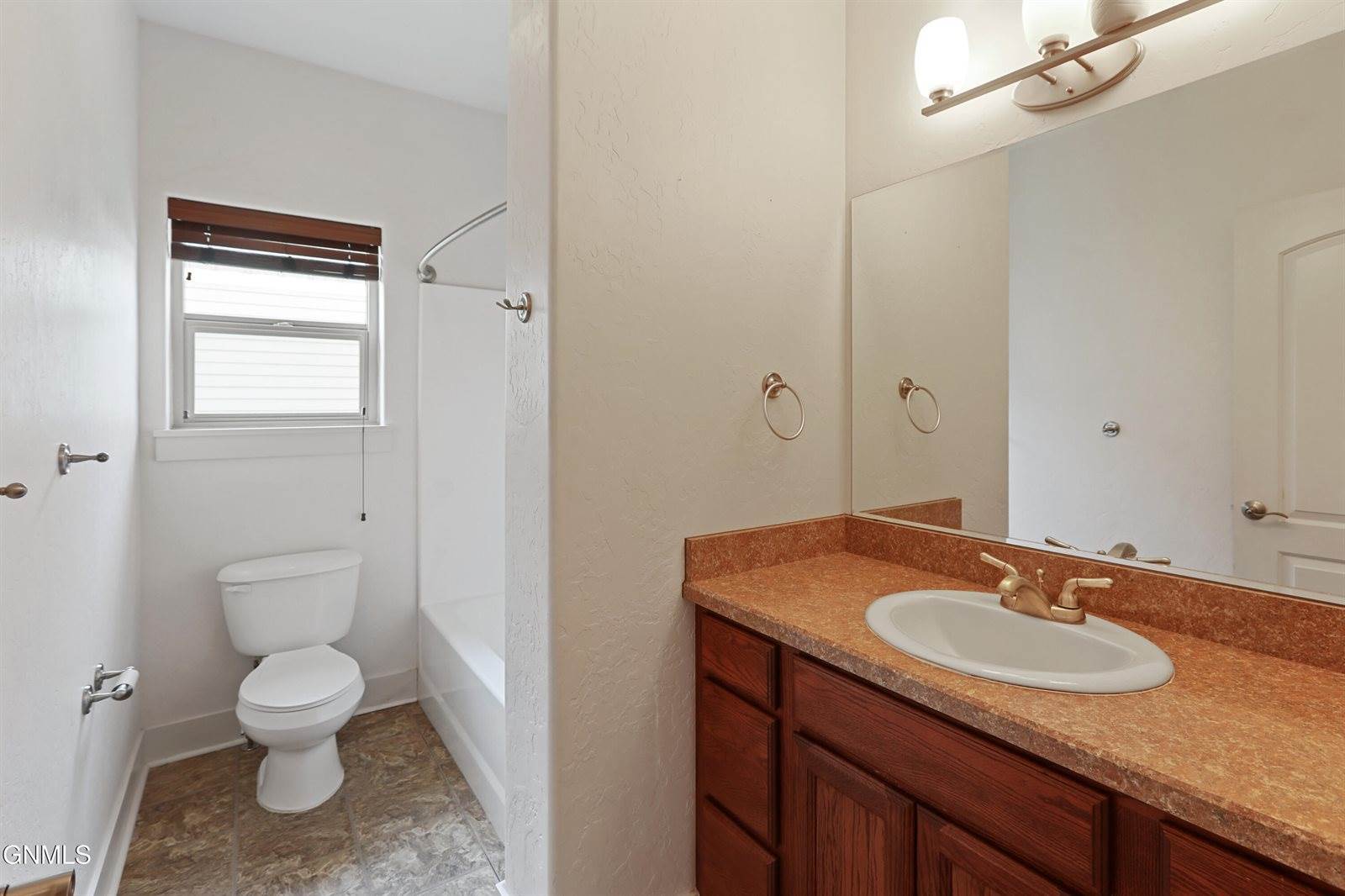 2806 25th Street West, Williston, ND 58801