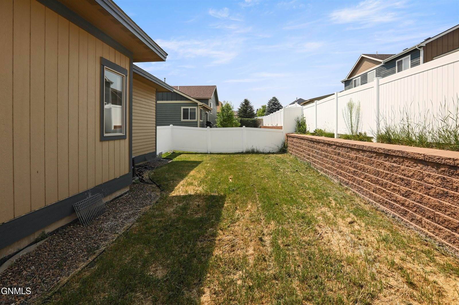 2806 25th Street West, Williston, ND 58801