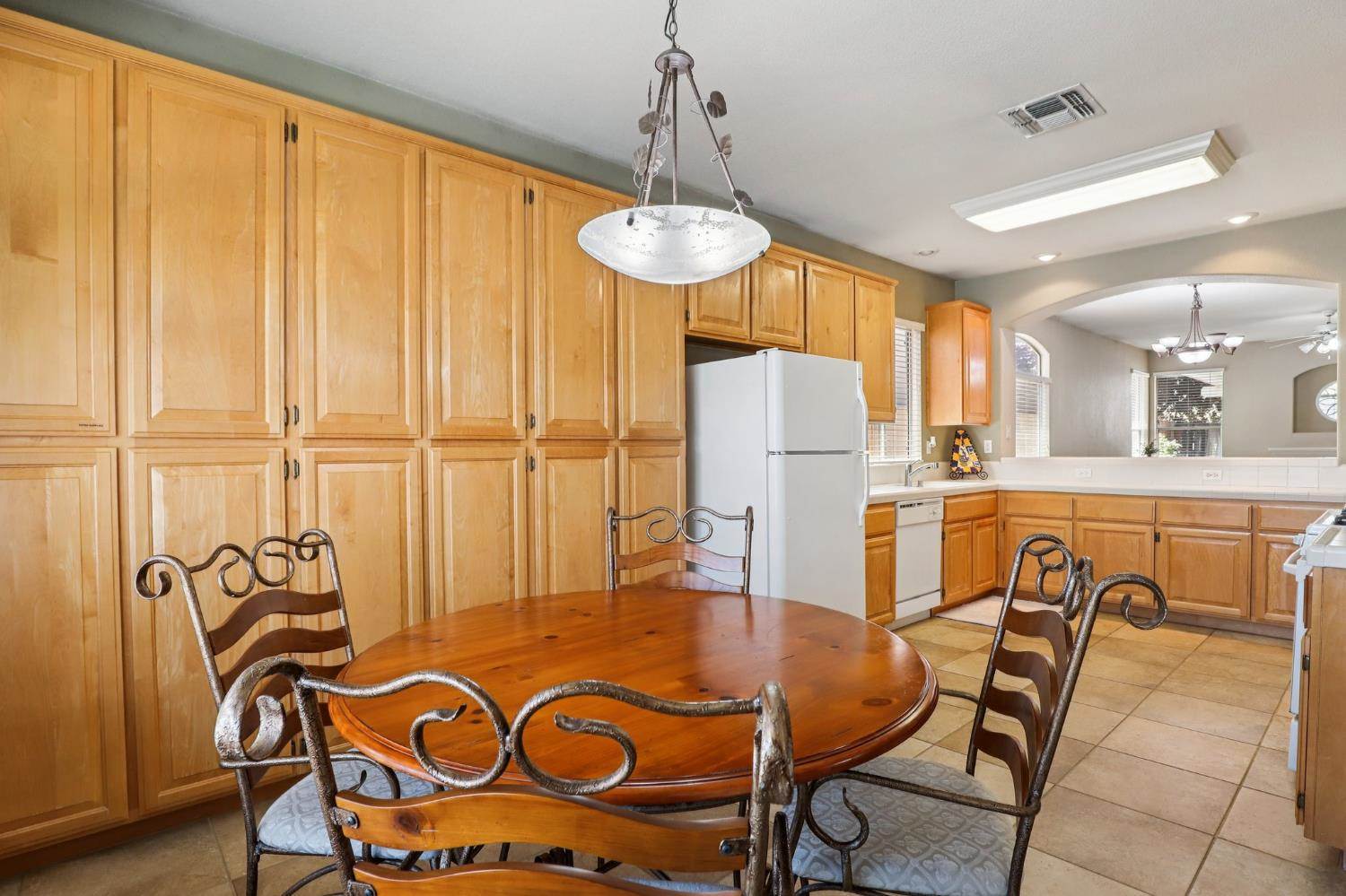 9029 Kodiak Way, Roseville, CA 95747