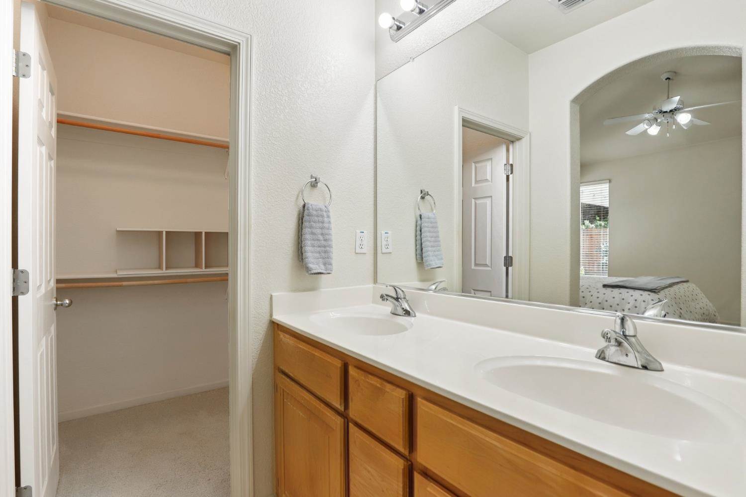 9029 Kodiak Way, Roseville, CA 95747