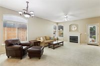 9029 Kodiak Way, Roseville, CA 95747
