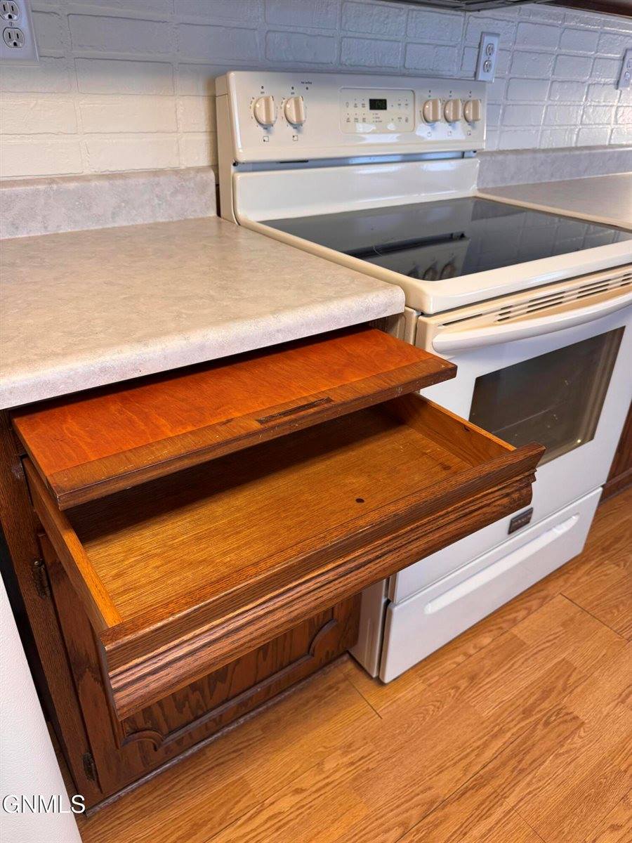 1201 Sioux Street, Williston, ND 58801