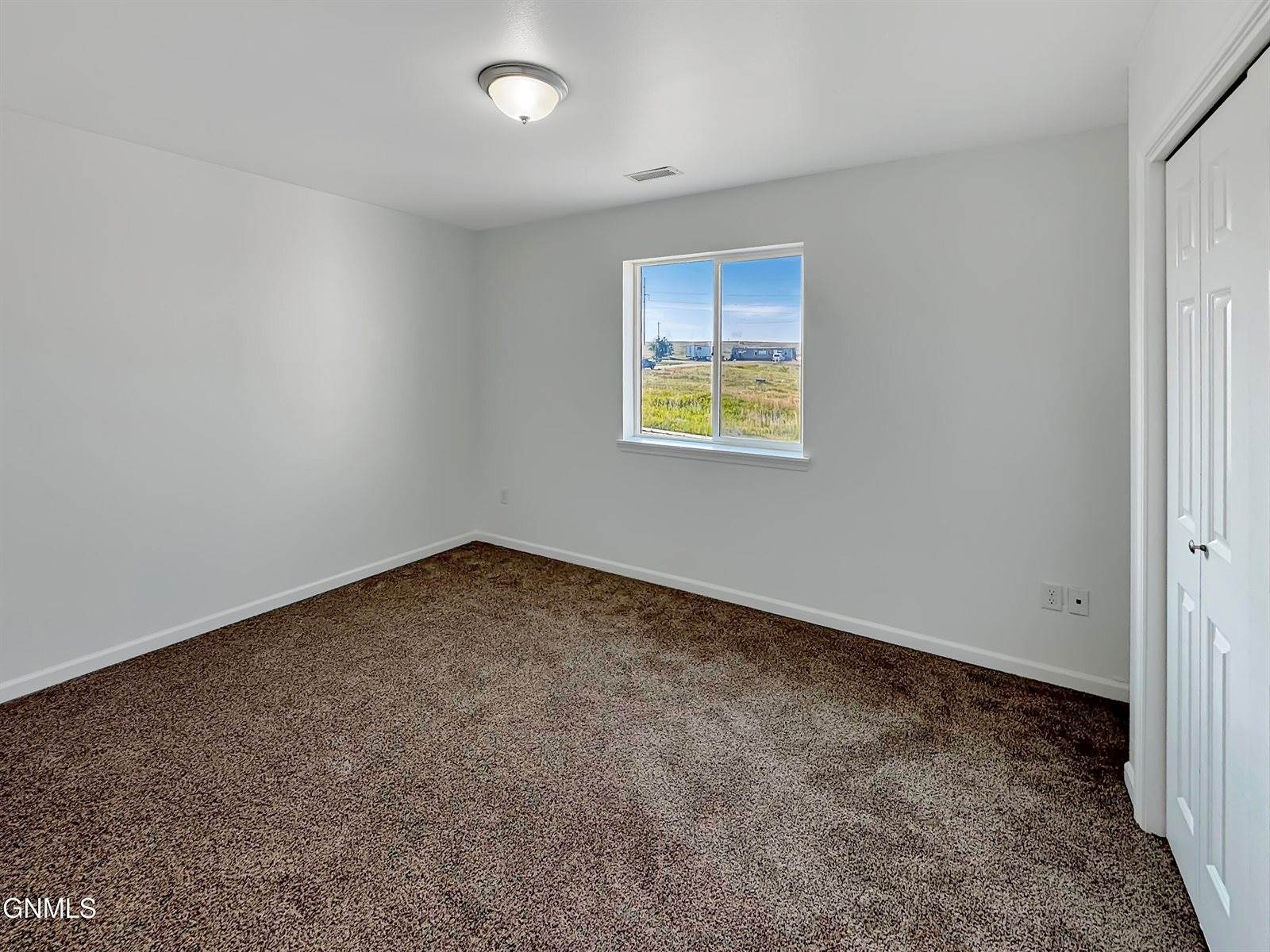 13701 Kristina Street, Williston, ND 58801