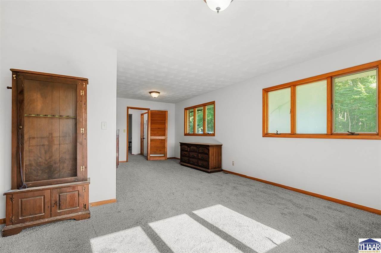 4295 East Oregon Church, Terre Haute, IN 47802