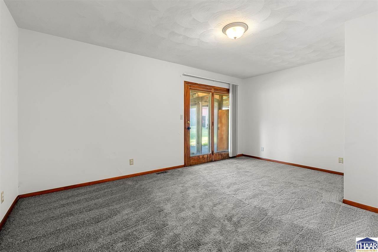 4295 East Oregon Church, Terre Haute, IN 47802