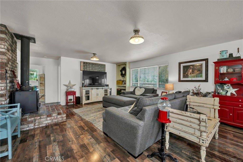 20511 Santa Barbara Avenue, Middletown, CA 95461