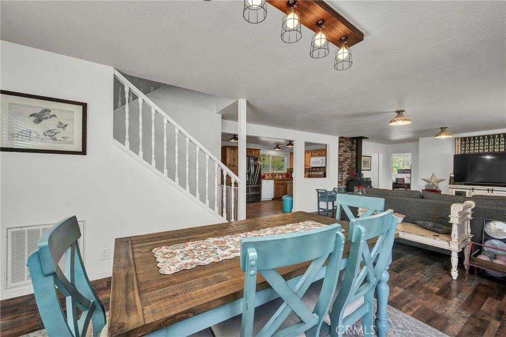 20511 Santa Barbara Avenue, Middletown, CA 95461