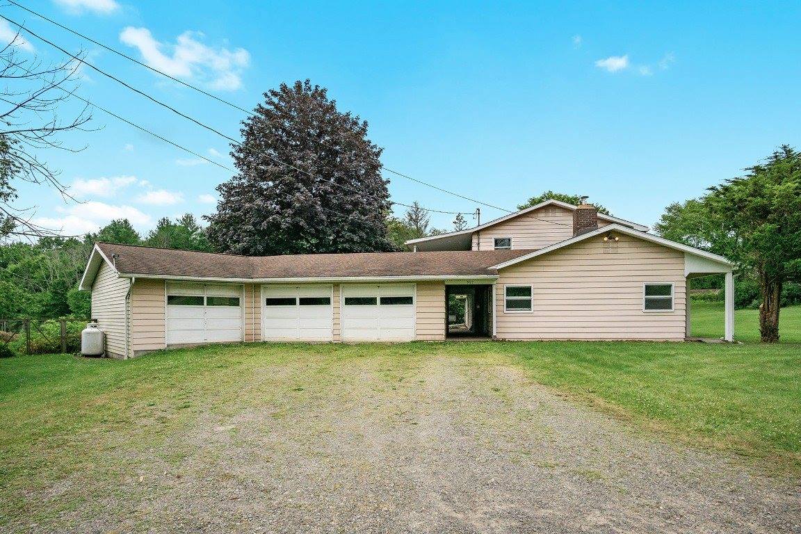 997 Woodhaven Drive, Owego, NY 13827