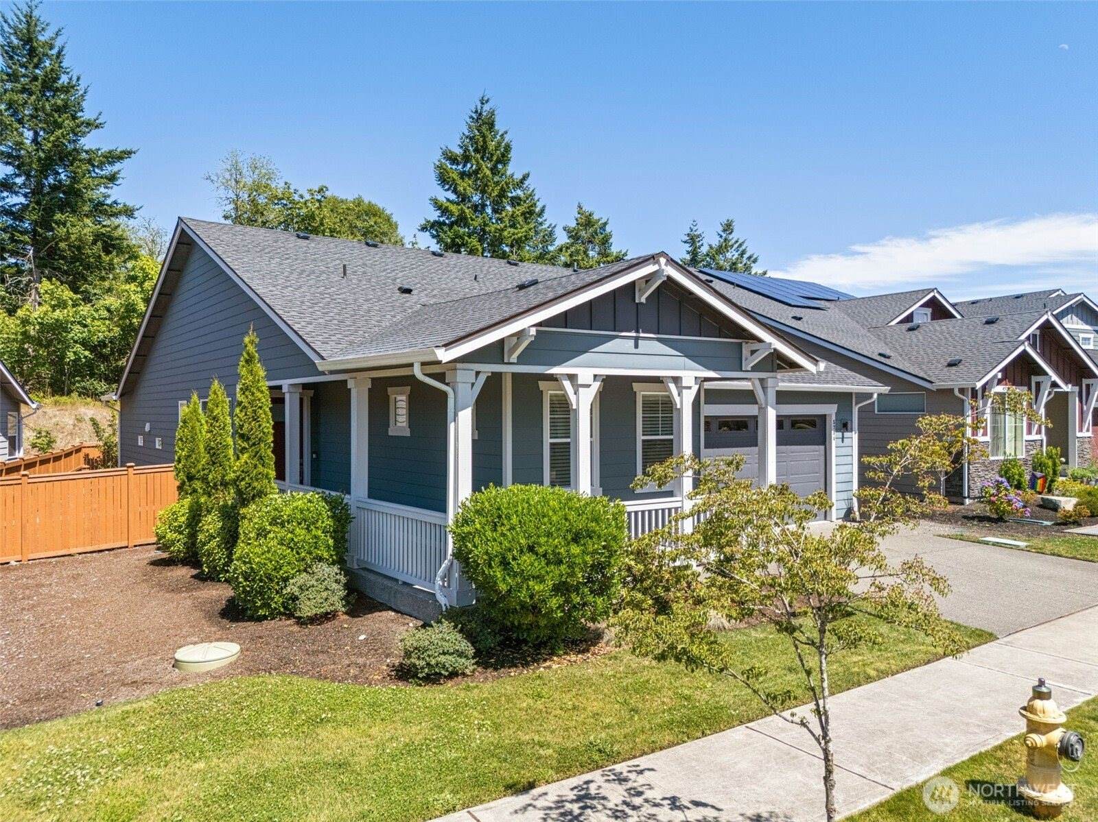 5704 Waldron Court NE, Lacey, WA 98516