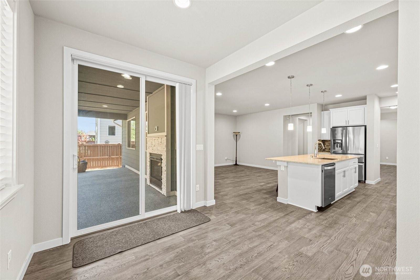 5704 Waldron Court NE, Lacey, WA 98516