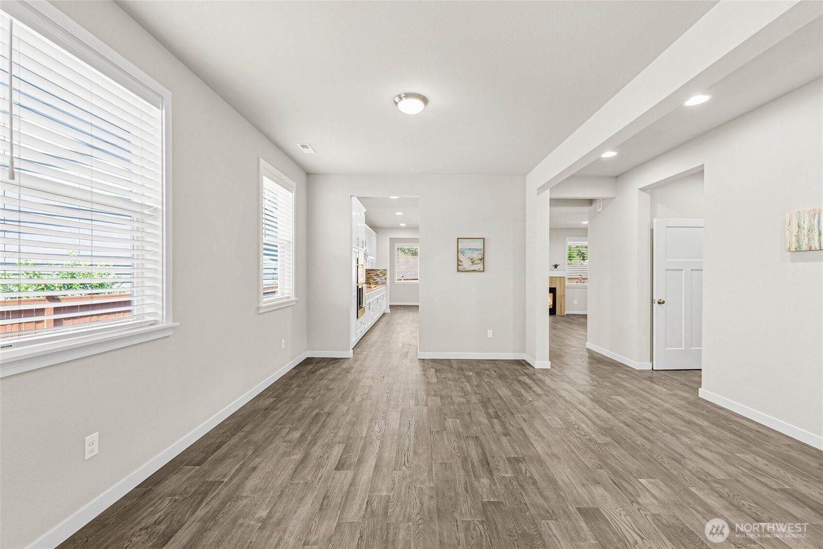 5704 Waldron Court NE, Lacey, WA 98516