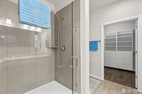 5704 Waldron Court NE, Lacey, WA 98516