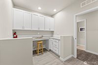 5704 Waldron Court NE, Lacey, WA 98516