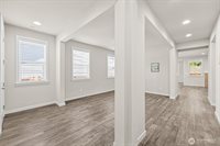 5704 Waldron Court NE, Lacey, WA 98516