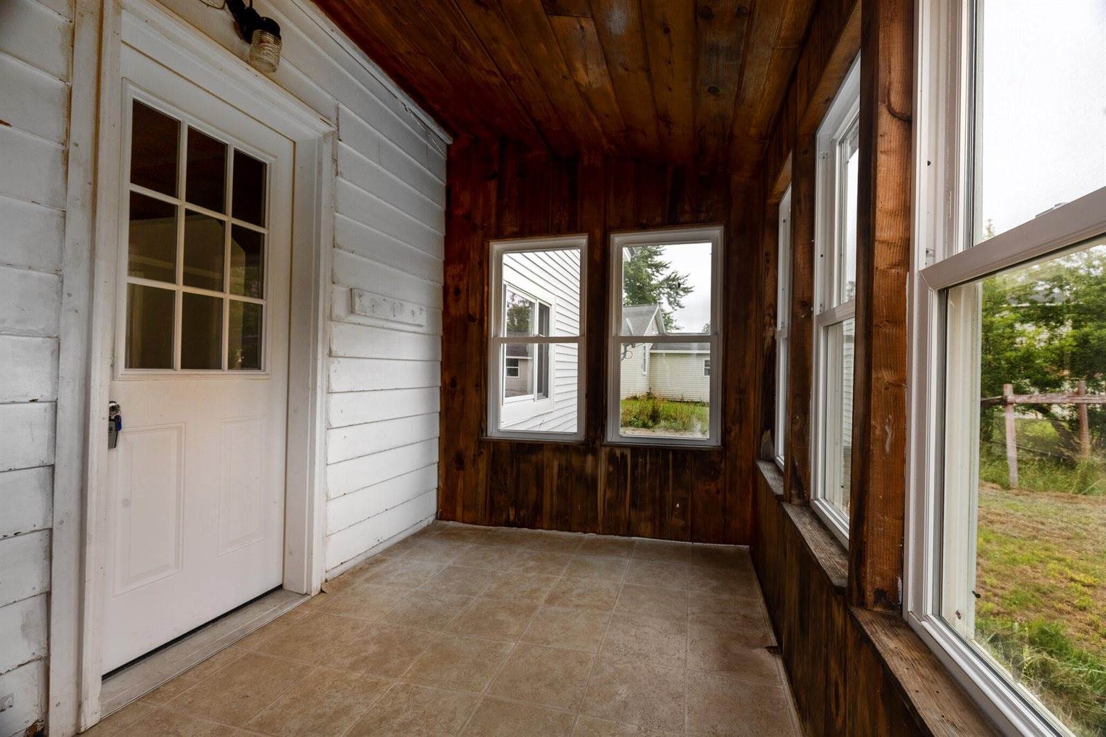 2300 Hudson Road, Hudson, ME 04449