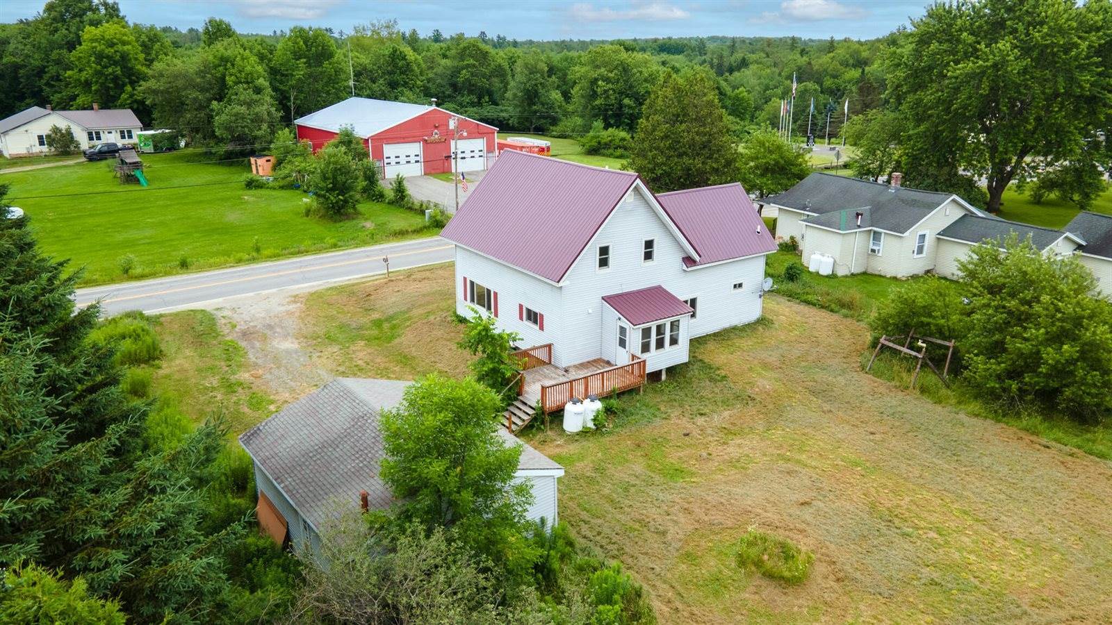 2300 Hudson Road, Hudson, ME 04449
