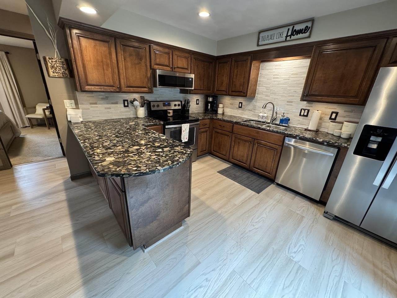 1201 S Buchanan Street, Appleton, WI 54915