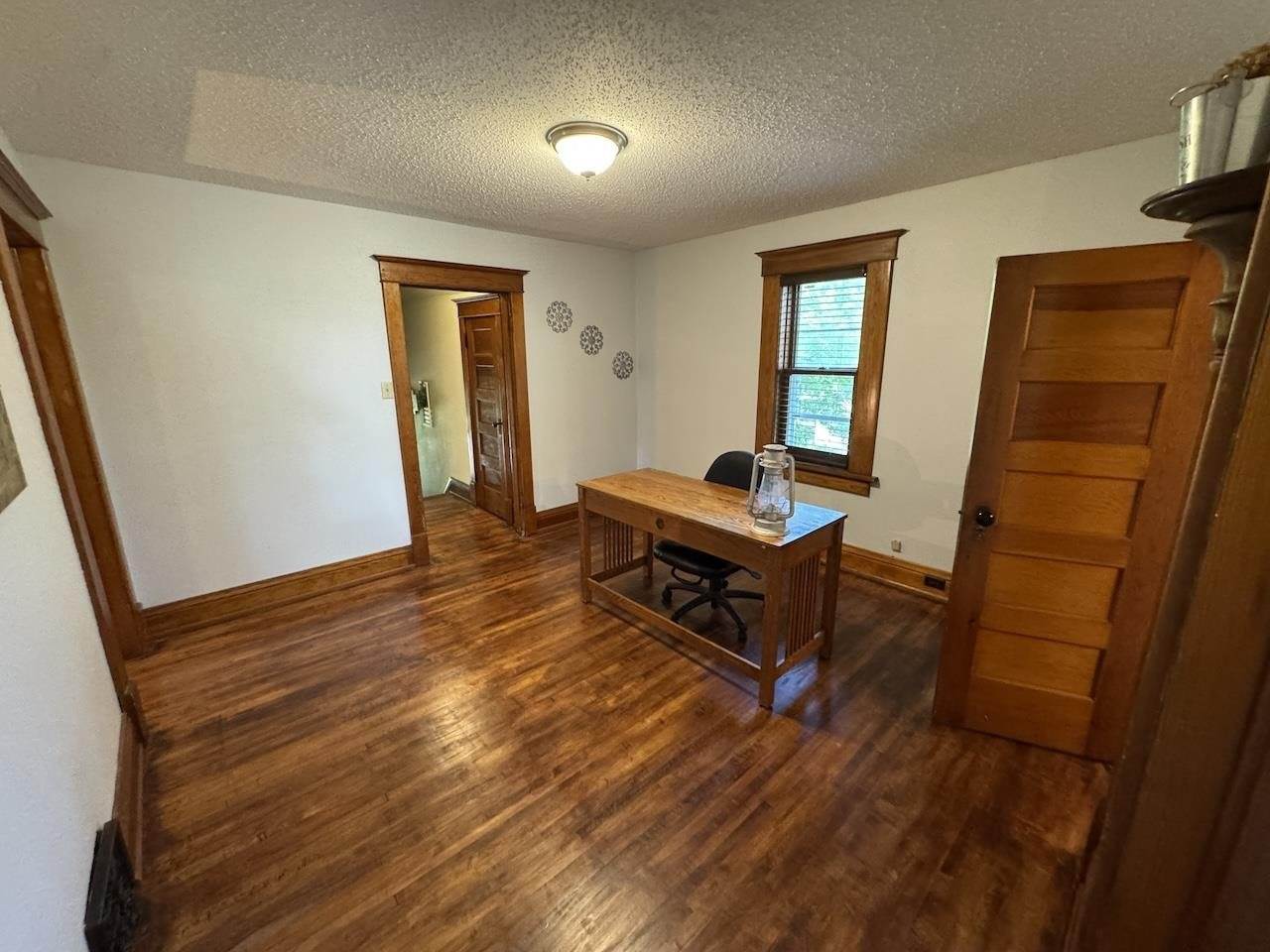 212 S 5th Avenue, Wausau, WI 54401