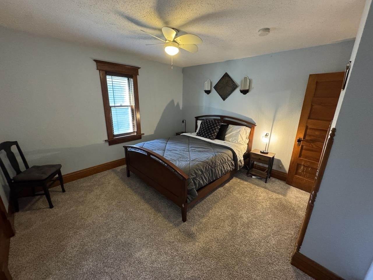 212 S 5th Avenue, Wausau, WI 54401